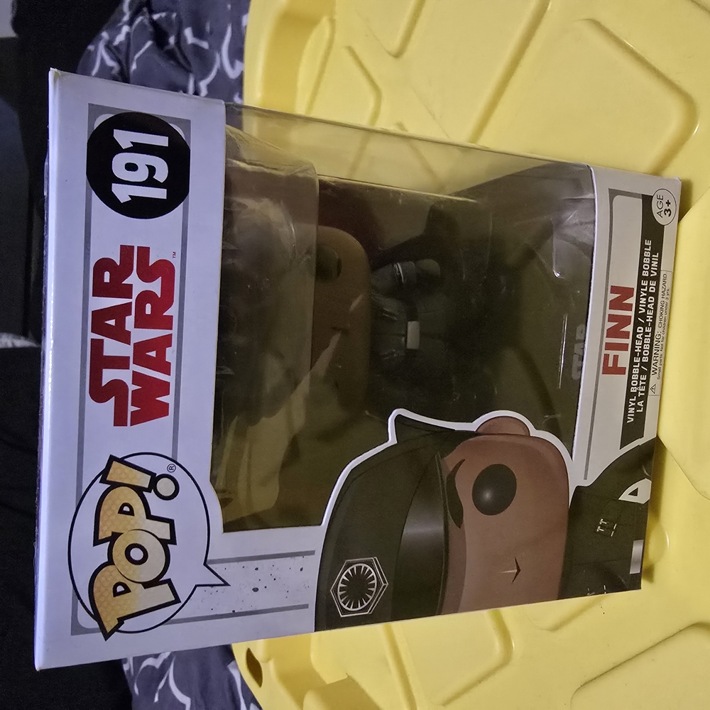 Star Wars Finn Pop! Vinyl Figure